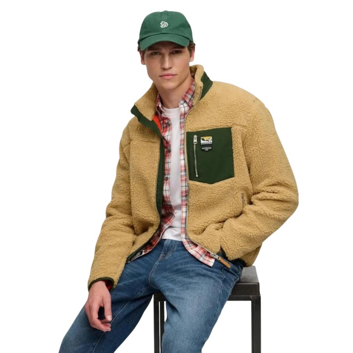 Superdry sudadera de forro polar beige para hombre vista de tres cuartos