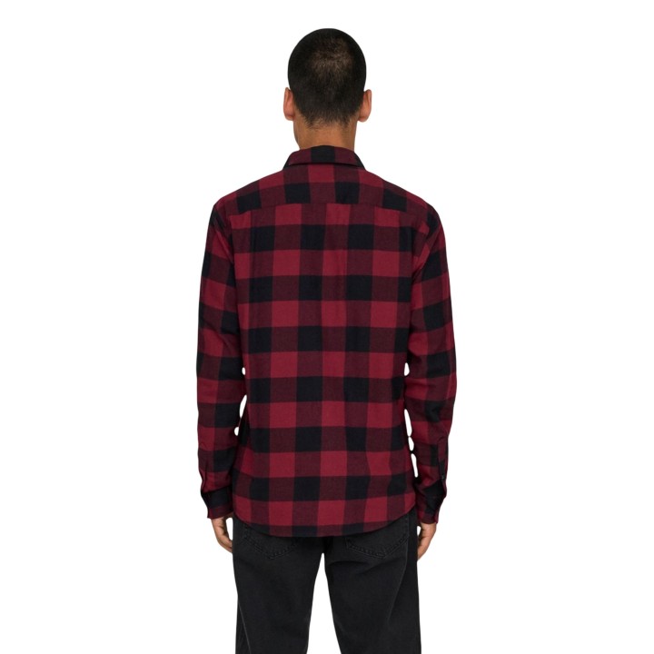 Only & Sons camisa de hombre roja de cuadros 22007112 vista posterior