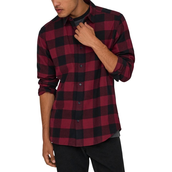Only & Sons camisa de hombre roja de cuadros 22007112 vista tres cuartos