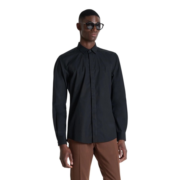 Camisa negra Antony Morato para hombre vista de tres cuartos