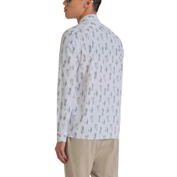 Camisa blanca de hombre Antony Morato Barcelona vista posterior