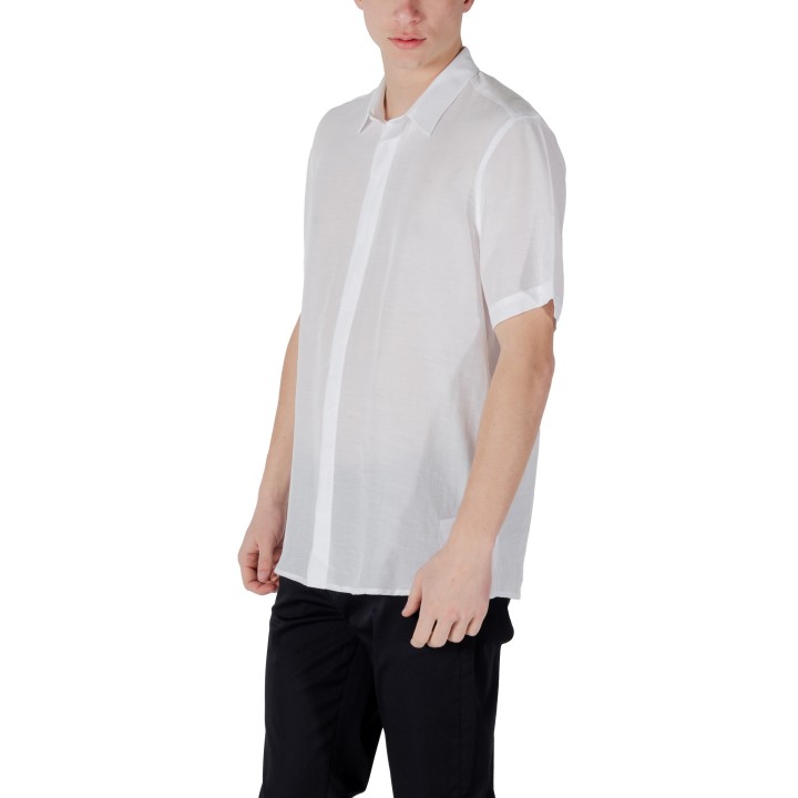 Antony Morato camisa blanca de hombre vista lateral