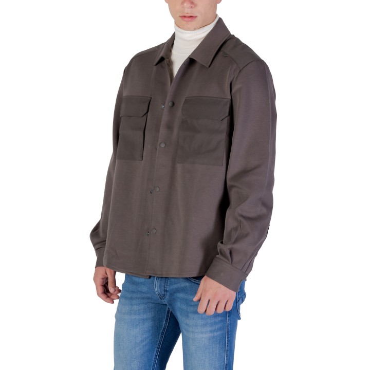Antony Morato camisa de hombre verde oscuro regular fit vista de tres cuartos