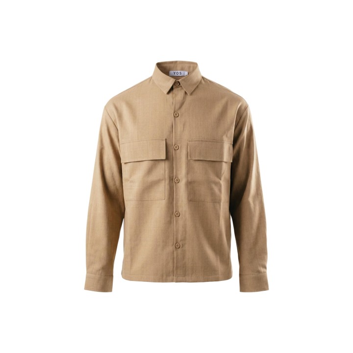 YOS CV8008 camisa negra de hombre de manga larga en detalle frontal