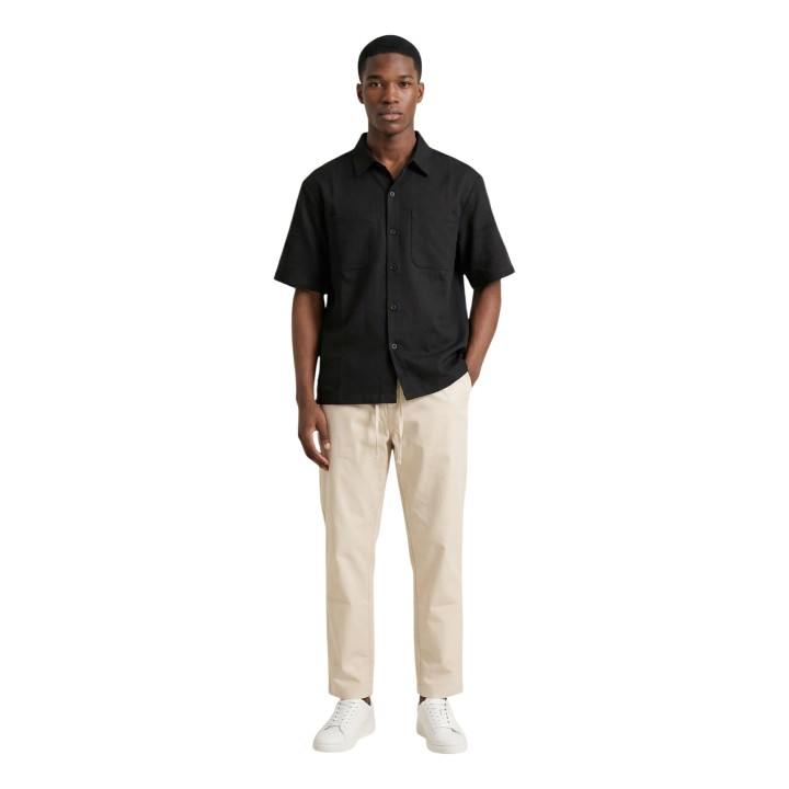 YOS CV8012 camisa negra de hombre vista frontal completa