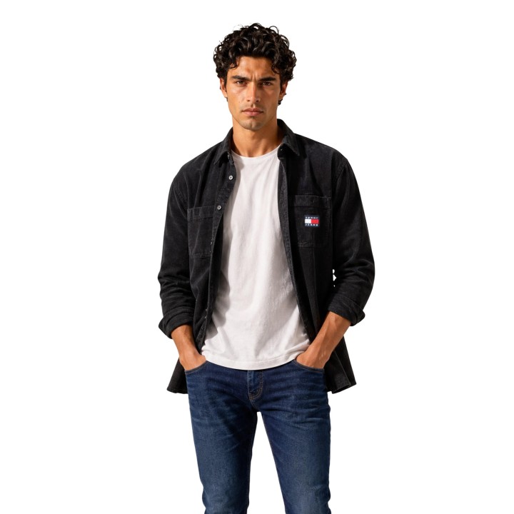 Tommy Hilfiger Jeans camisa de hombre negra de pana vista frontal