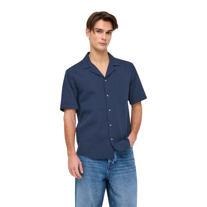 Only & Sons camisa de hombre azul de tejido seersucker vista frontal
