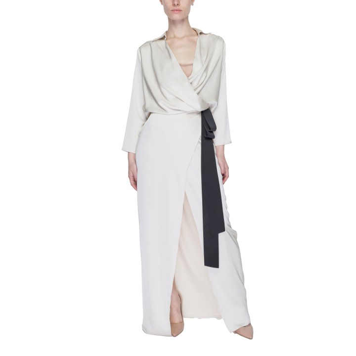 Vestido largo beige claro de mujer Sandro Ferrone S23XBDBELAMY vista frontal