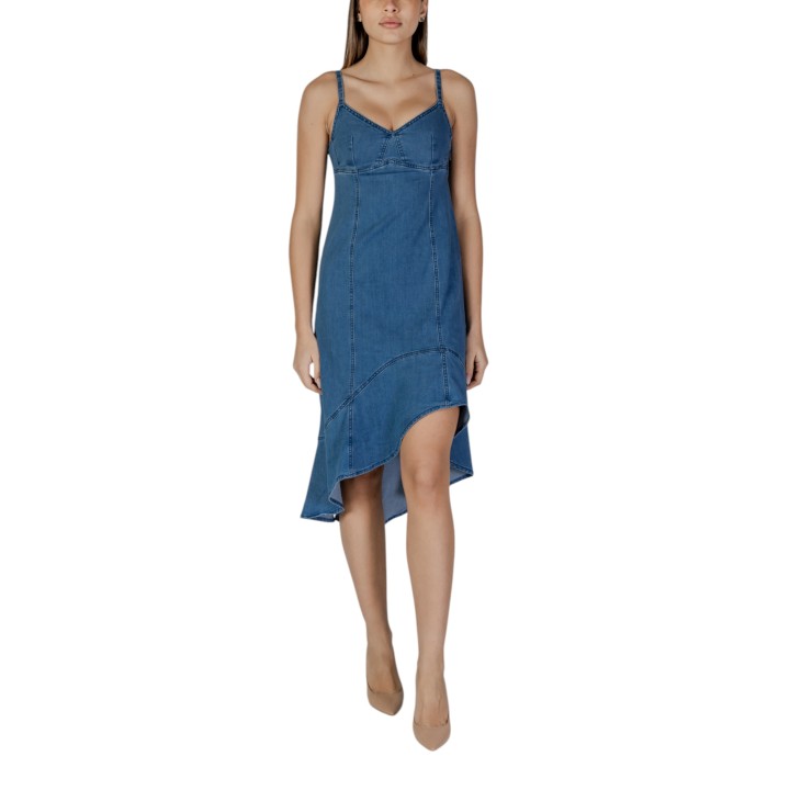 Desigual vestido de mujer denim Munich 25SWVD07 en vista frontal