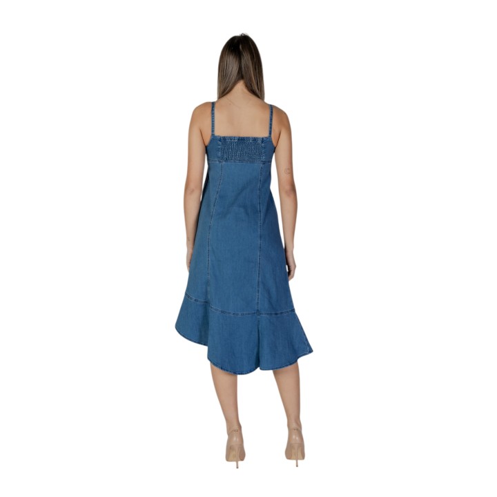 Desigual vestido de mujer denim Munich 25SWVD07 en vista posterior