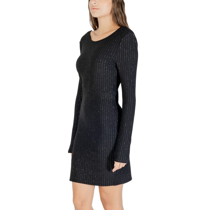 Vestido negro de mujer Jacqueline de Yong Jdymary L/S Lurex vista de tres cuartos