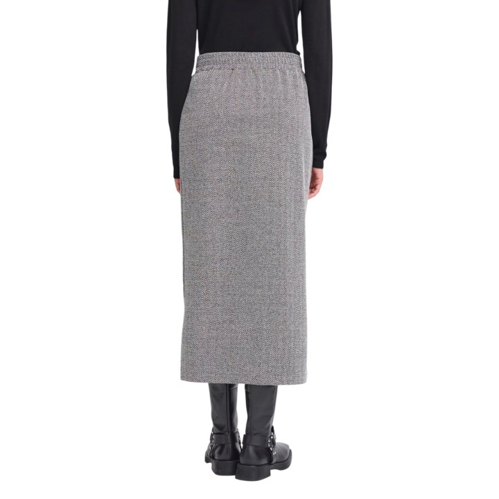 Falda larga de mujer Ichi jacquard en blanco y negro vista posterior