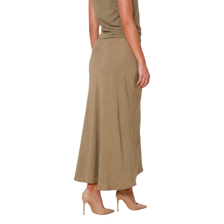Falda beige de mujer I am en viscosa y nylon vista posterior modelo 6598V78