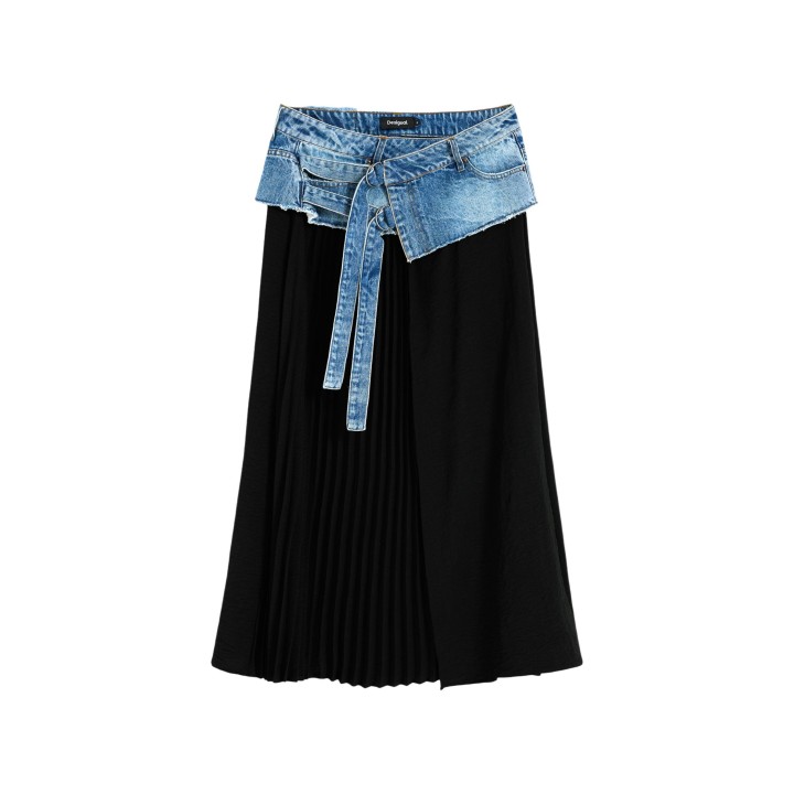 Desigual falda FAL_COLLEGE 26WWFD01 negra con detalle vaquero vista frontal