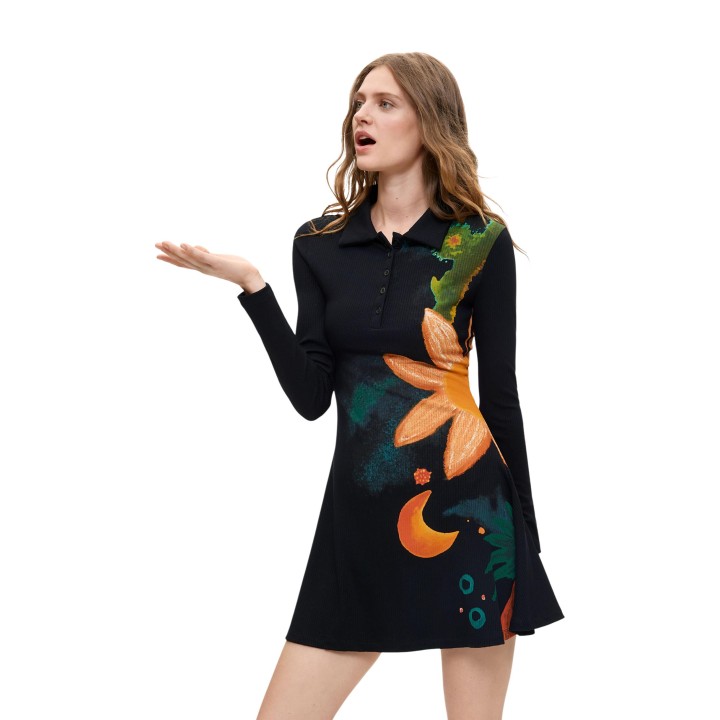 Desigual vestido negro de mujer 26WWVK30 detalle frontal