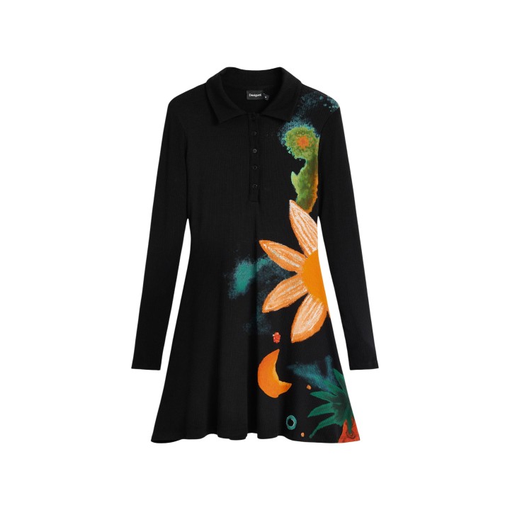 Desigual vestido negro de mujer 26WWVK30 detalle frontal de la prenda