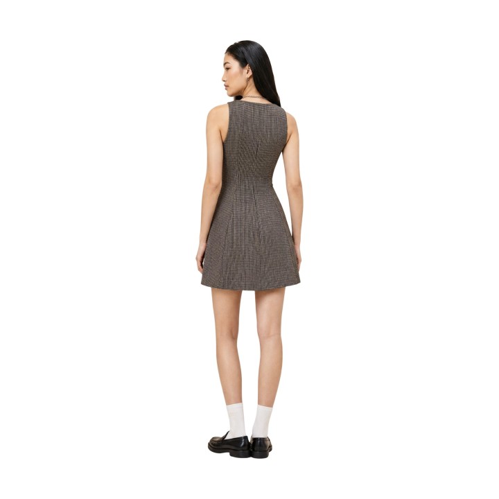 Only vestido corto de mujer negro y beige con estampado de cuadros vista posterior