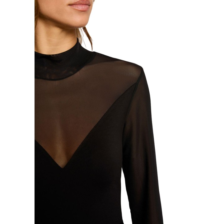 Detalle de blusa negra de mujer Morgan De Toi 242-TIMARA