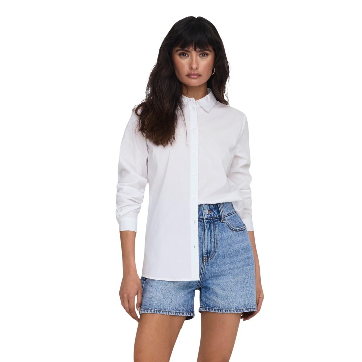 Jacqueline de Yong camisa blanca de mujer JDYMIO 15149877 vista frontal con modelo