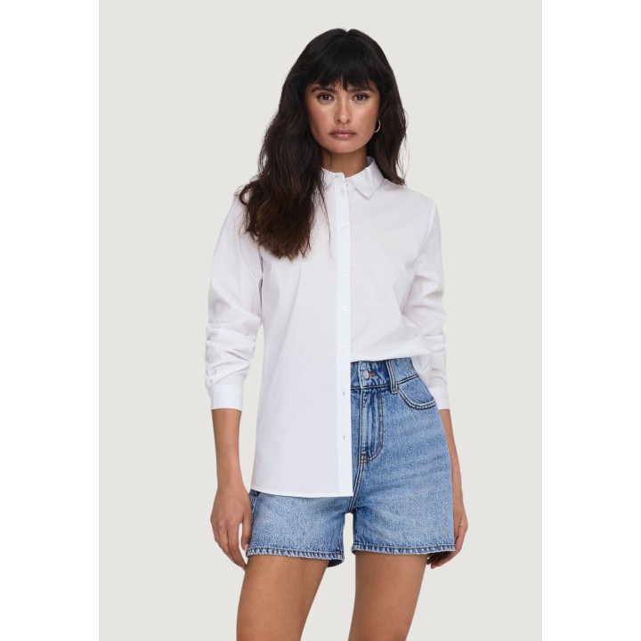 Jacqueline de Yong camisa blanca de mujer JDYMIO 15149877 vista frontal con modelo