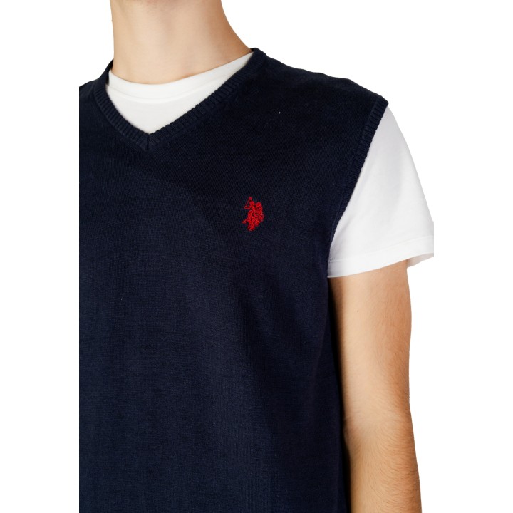Detalle del chaleco de punto azul U.S. Polo Assn. para hombre