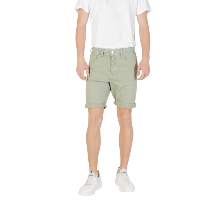 Replay pantalón corto de hombre verde vista frontal