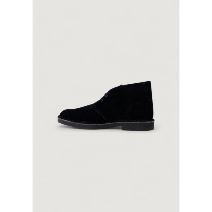 Bota Clarks Desert Boot 26166779 negra de hombre vista lateral opuesta