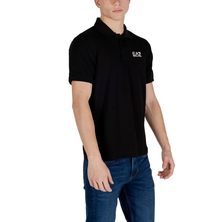 Polo EA7 para hombre negro 8NPF14 PJVQZ en vista de tres cuartos