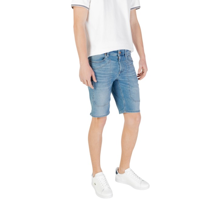 Pantalón corto Jeckerson de hombre en denim claro vista tres cuartos