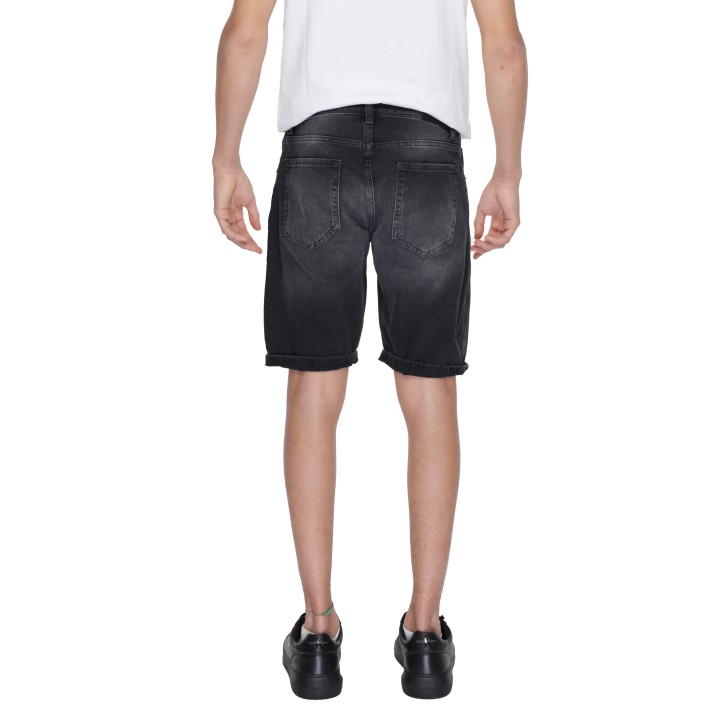 Antony Morato pantalón corto de hombre negro vaquero vista posterior