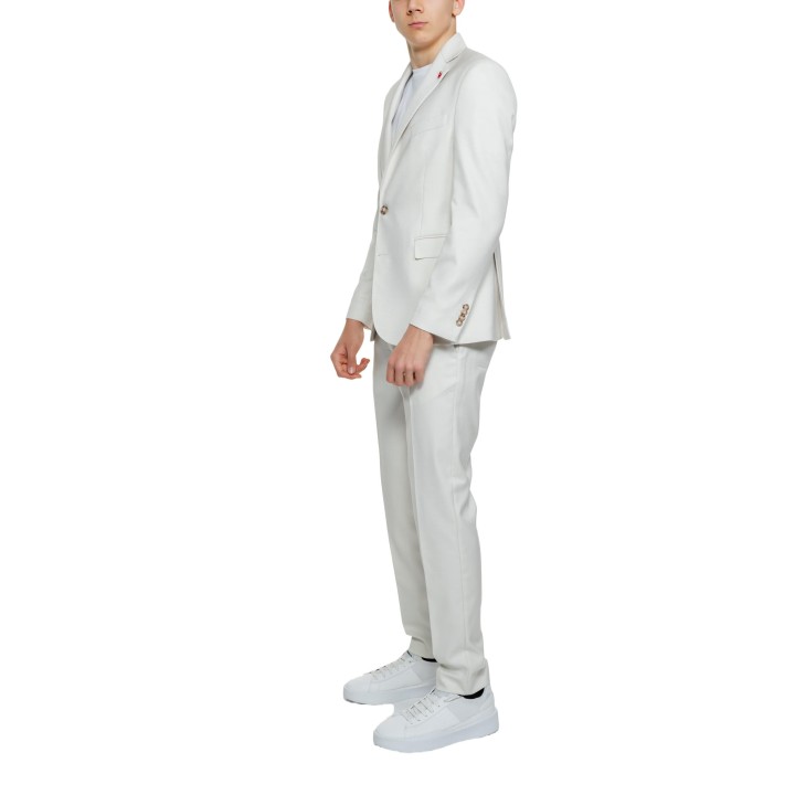 Mulish traje de hombre beige AB7200 Spalletti en vista de tres cuartos