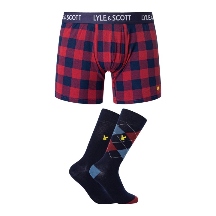 Lyle & Scott bóxer de hombre Otis Bordeaux con calcetines vista frontal