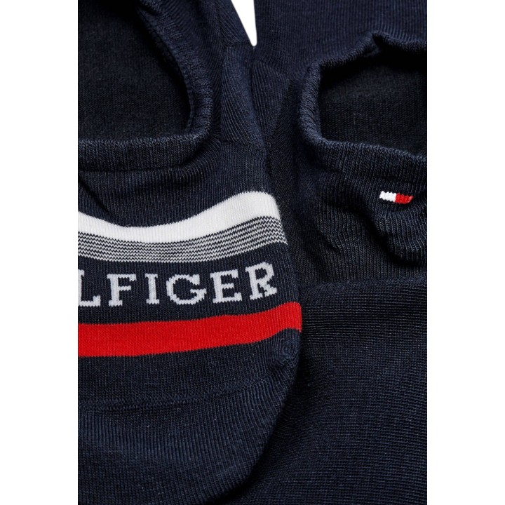 Detalle de calcetines tobilleros Tommy Hilfiger de hombre azul marino