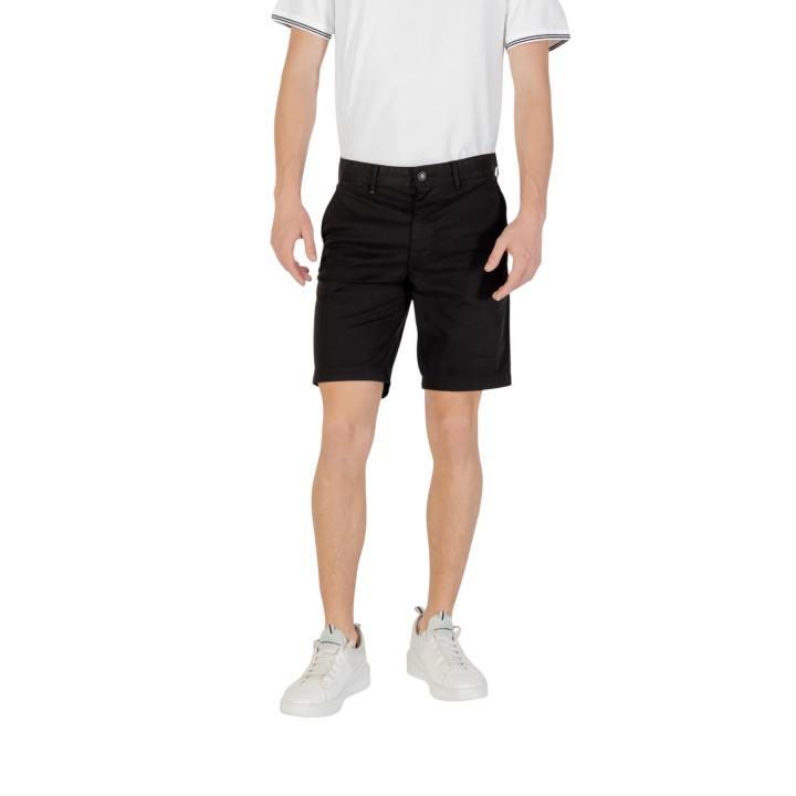 Boss pantalón corto de hombre negro vista frontal referencia 50536723