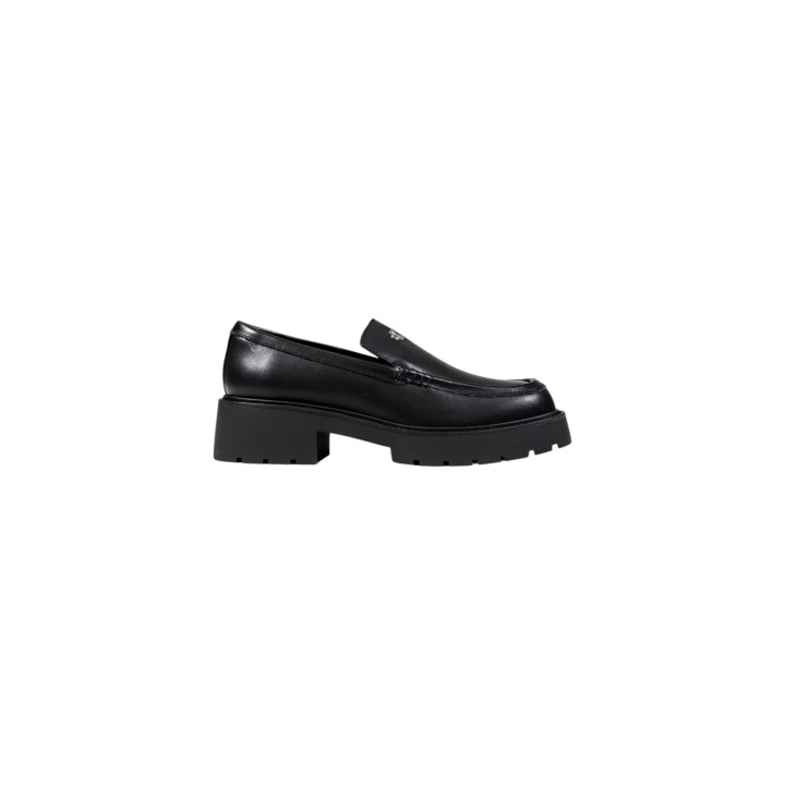 Calvin Klein Jeans mocasín de mujer negro de piel vista lateral