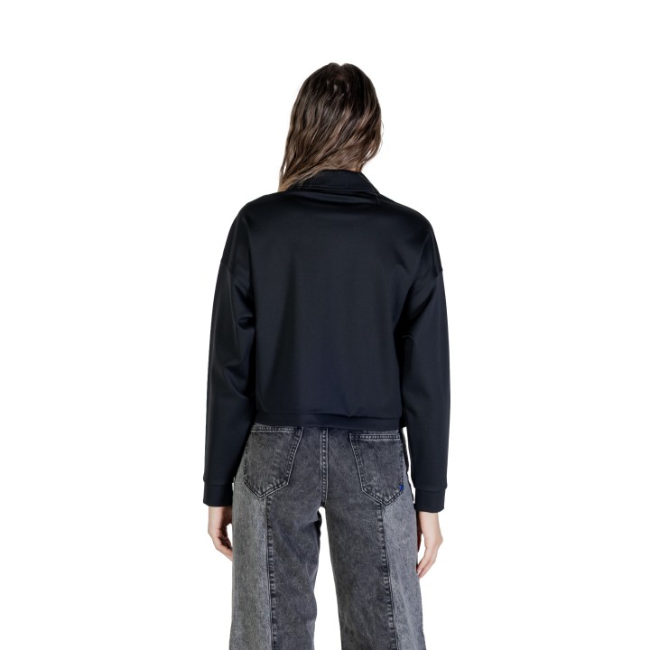 Guess Active sudadera corta negra de mujer Carla Crop Zip Jacket vista posterior