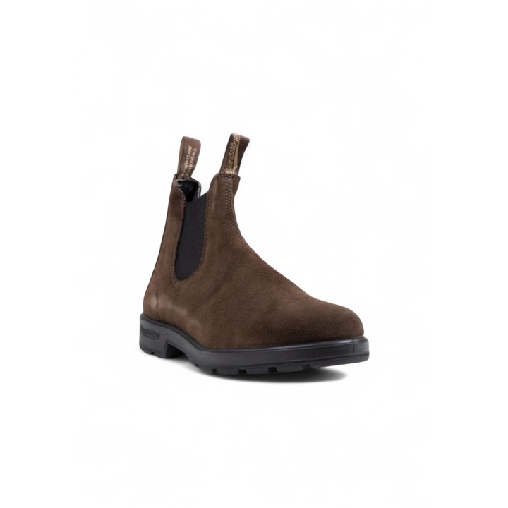 Blundstone 2410 botas para hombre marrones en vista de tres cuartos