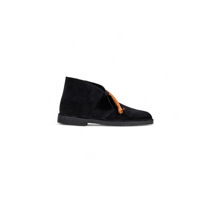 Bota Clarks Desert Boot 26155480 para hombre negra vista lateral