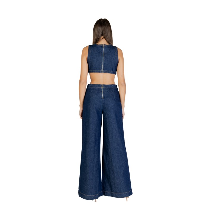 Mono de mujer Colcci en denim oscuro vista posterior