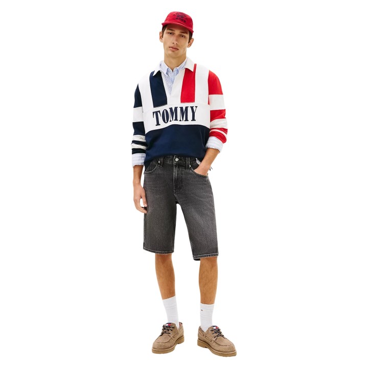 Tommy Hilfiger Jeans pantalón corto de hombre negro de denim vista tres cuartos