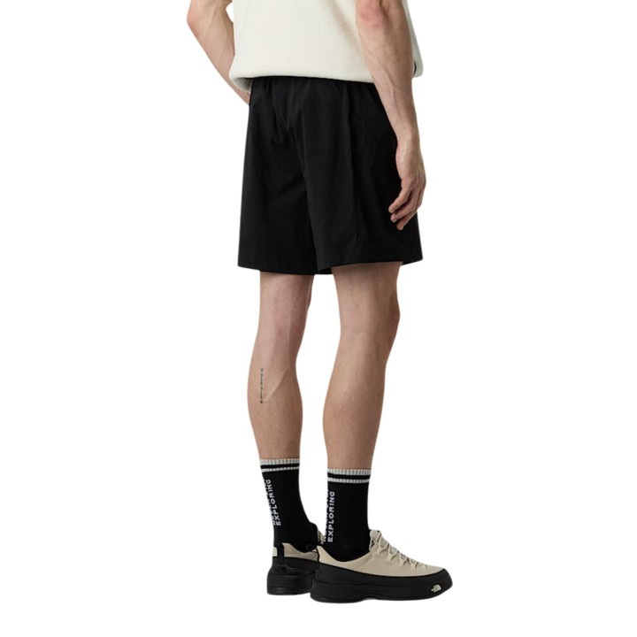 The North Face pantalón corto de hombre negro Class V Pathfinder NF0A8BHV vista posterior