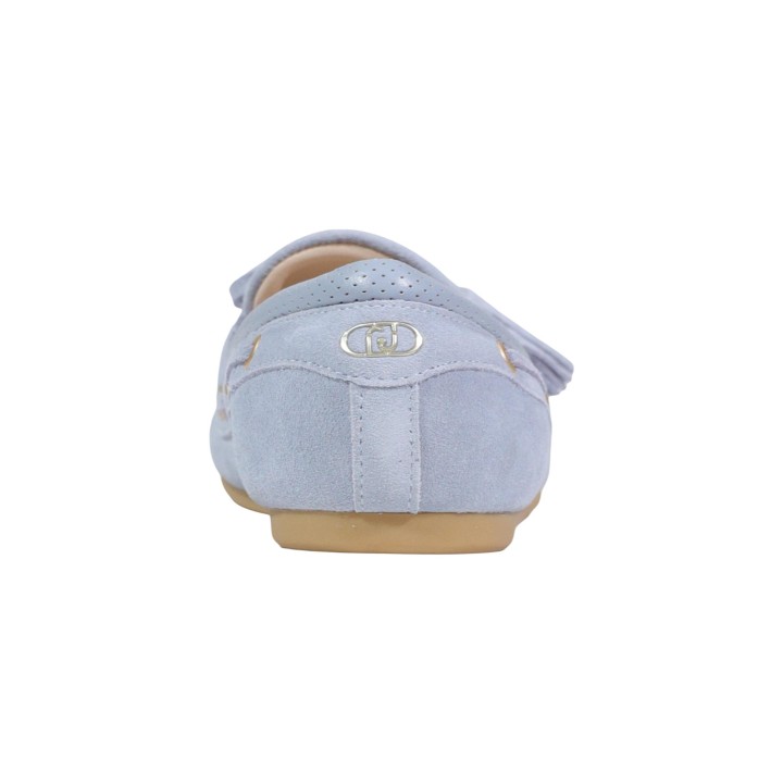 Liu-Jo Skipper 03 mujer en azul pálido vista posterior
