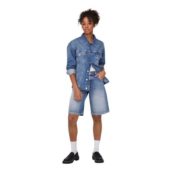Only bermuda vaquera de mujer azul vista de tres cuartos modelo 15340976