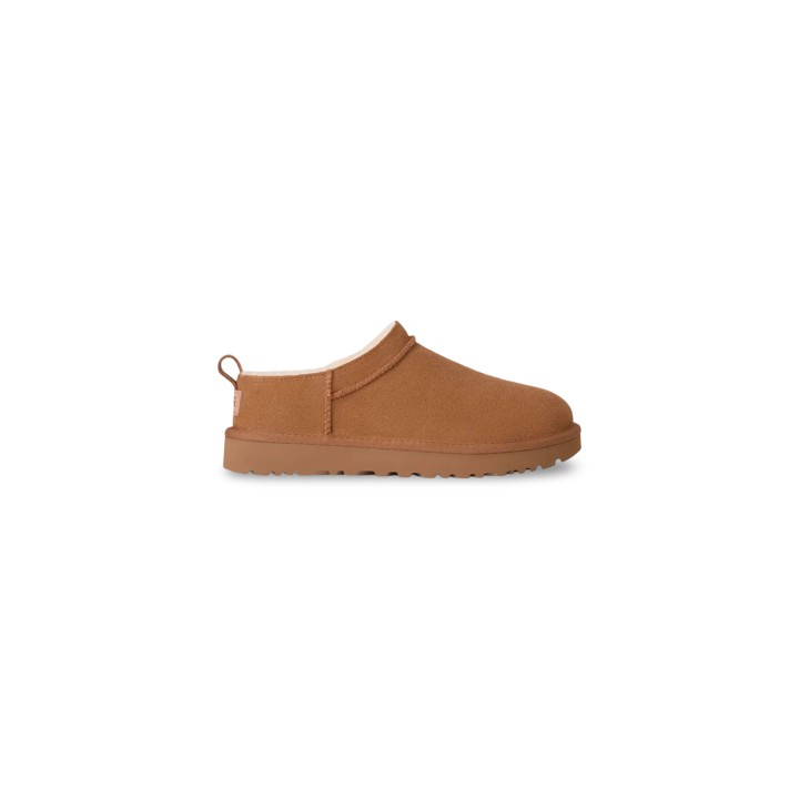 Ugg zueco Classic Micro para mujer en beige vista lateral