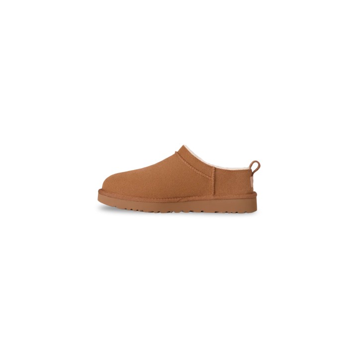 Ugg zueco Classic Micro para mujer en beige vista lateral
