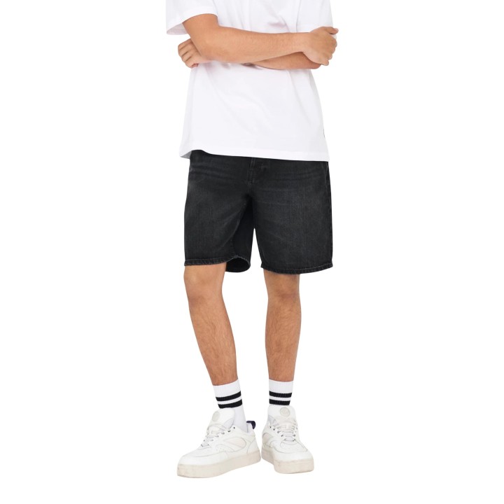 Pantalón corto negro Only & Sons para hombre vista frontal