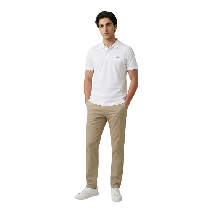 Gant polo de hombre blanco de piqué REG Shield vista frontal