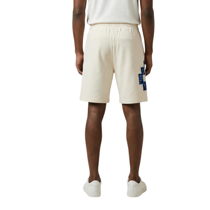 County Of Milan pantalón corto de hombre color crema detalle posterior