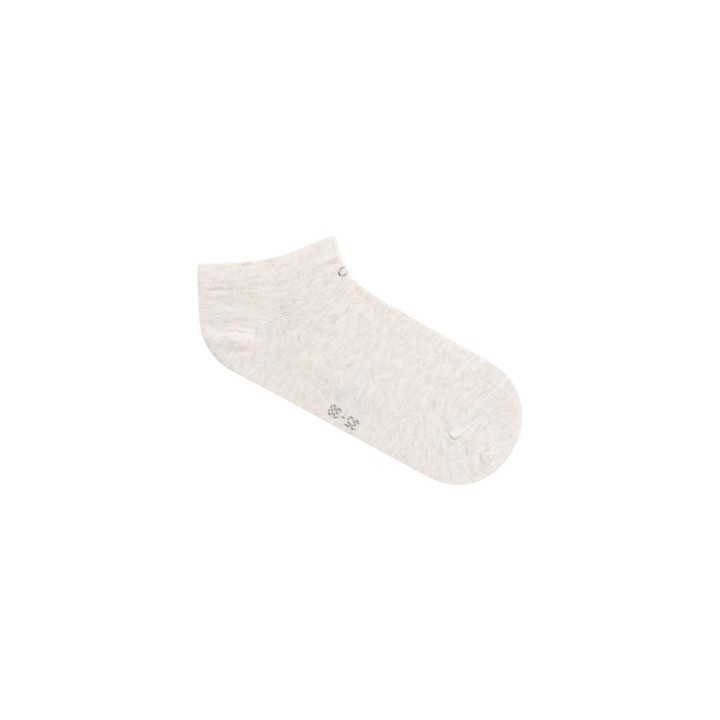 Calcetín Calvin Klein Jeans para mujer beige claro vista de tres cuartos