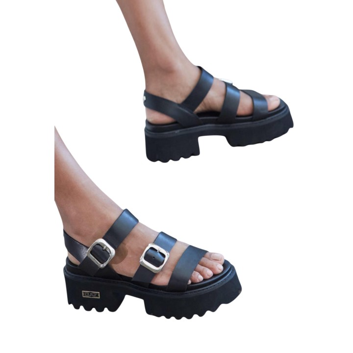 Cult sandalias de mujer negras Cher 4536 vista lateral puestas